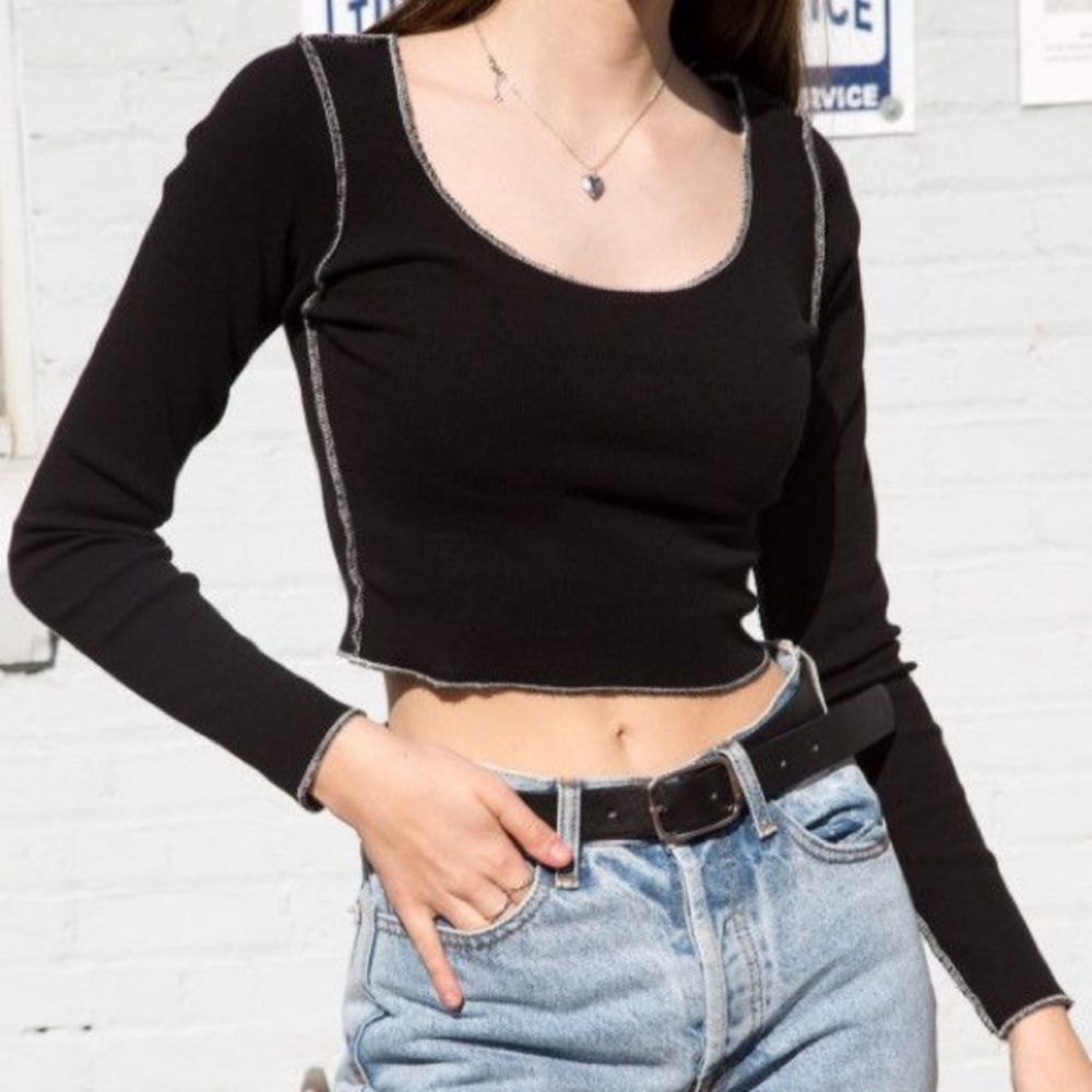 Long sleeve brandy melville top